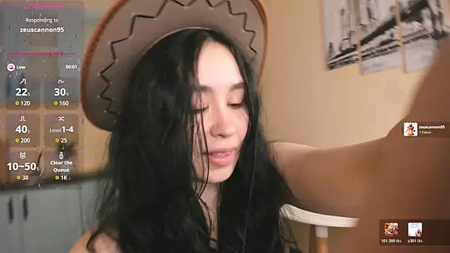 GiovannaAntonelli online show from April 24, 2026, 5:42 am