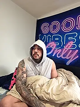 SlaveX2 online show from February 15, 2026, 10:58 am