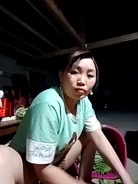 Snapshot of lia-coy chatting on March 2, 2026, 12:56 pm lia-coy online show from March 2, 2026, 12:56 pm