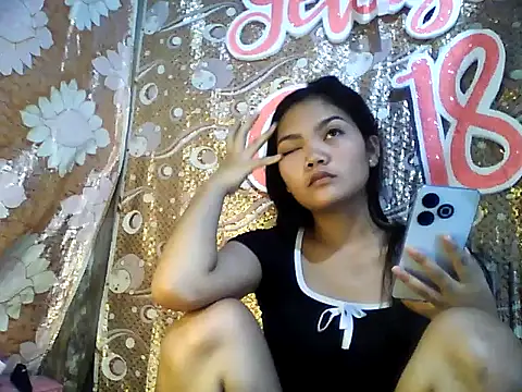 PinaySkinnyJust18 online show from February 19, 2026, 10:18 pm