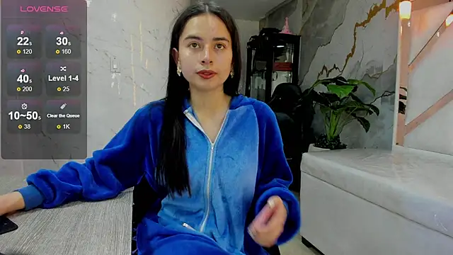Qetsyah tf online show from April 25, 2026, 12:52 pm