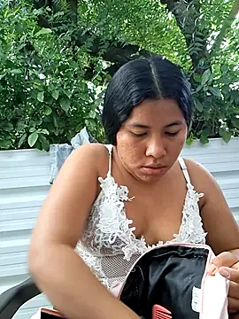 Sweet-Dirty-Storm online show from April 21, 2026, 7:53 pm