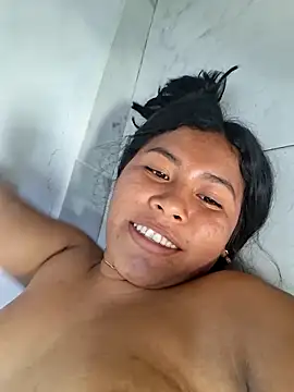 Sweet-Dirty-Storm online show from May 8, 2026, 4:33 pm