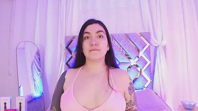 KathiaJenner online show from June 20, 2026, 11:04 am