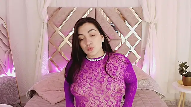 KathiaJenner online show from May 4, 2026, 11:13 am