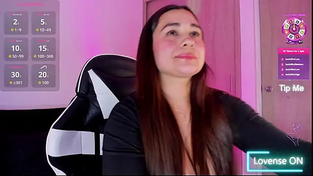 saray mendozaa online show from February 2, 2026, 9:14 pm