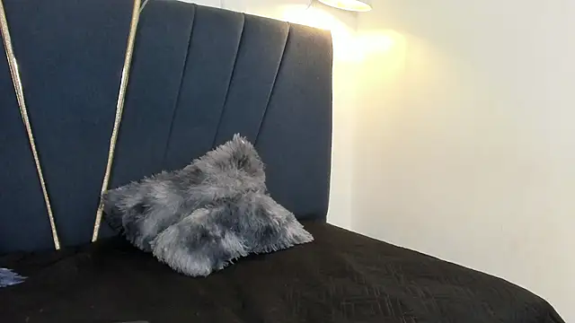 candy18 ho online show from March 7, 2026, 4:08 am