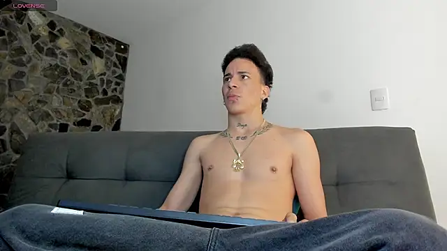Maxxx bigcockx online show from August 6, 2026, 1:22 am