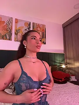 IrinaBlanc online show from June 24, 2026, 1:48 am