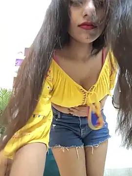 Snapshot of Alisha_Babyy chatting on July 16, 2026, 3:03 am Alisha Babyy online show from July 16, 2026, 3:03 am