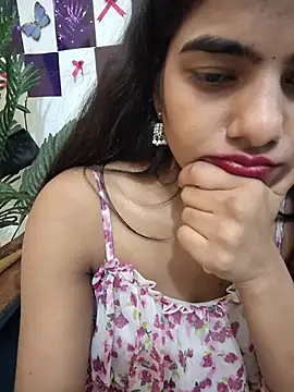 Snapshot of Alisha_Babyy chatting on July 28, 2026, 2:13 pm Alisha Babyy online show from July 28, 2026, 2:13 pm