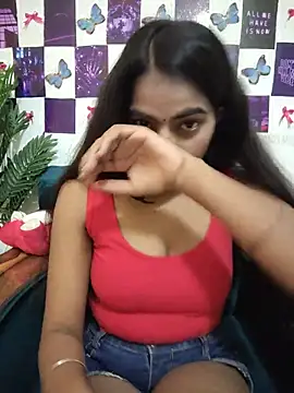Snapshot of Alisha_Babyy chatting on July 19, 2026, 2:42 am Alisha Babyy online show from July 19, 2026, 2:42 am