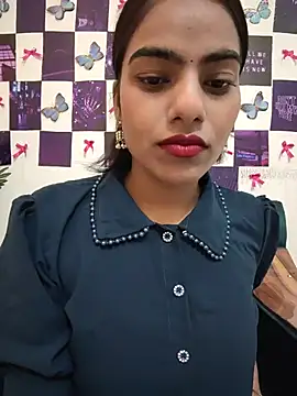 Snapshot of Alisha_Babyy chatting on July 21, 2026, 3:30 am Alisha Babyy online show from July 21, 2026, 3:30 am