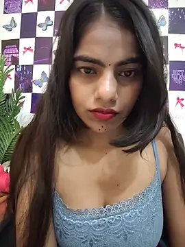 Snapshot of Alisha_Babyy chatting on July 2, 2026, 3:23 am Alisha Babyy online show from July 2, 2026, 3:23 am