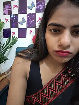 Snapshot of Alisha_Babyy chatting on July 20, 2026, 10:39 am Alisha Babyy online show from July 20, 2026, 10:39 am