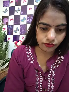 Snapshot of Alisha_Babyy chatting on July 1, 2026, 2:56 am Alisha Babyy online show from July 1, 2026, 2:56 am