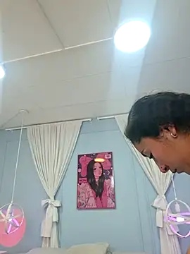 Snapshot of Dany_Moon_ chatting on March 4, 2026, 3:25 am Dany Moon online show from March 4, 2026, 3:25 am