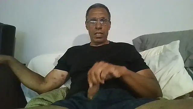 Snapshot of swimmer2496 chatting on June 21, 2026, 4:35 pm swimmer2496 online show from June 21, 2026, 4:35 pm