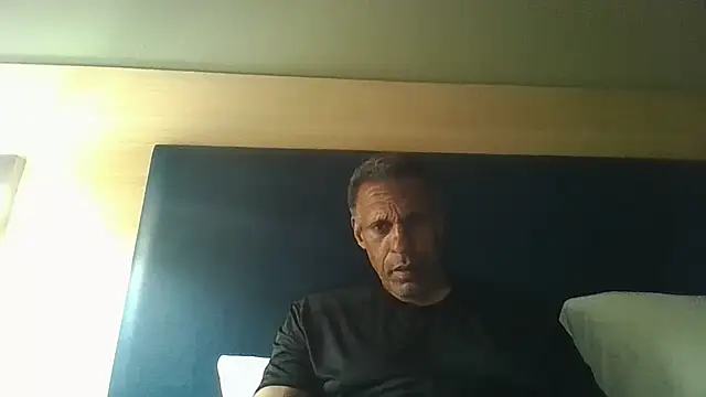 Snapshot of swimmer2496 chatting on June 26, 2026, 7:14 am swimmer2496 online show from June 26, 2026, 7:14 am