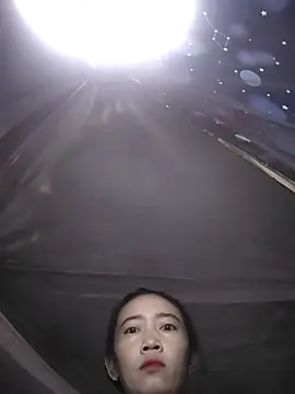 Snapshot of Dautay36@xh chatting on January 18, 2026, 12:14 am Dautay36xh online show from January 18, 2026, 12:14 am