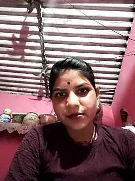 Radha hot online show from February 2, 2026, 1:21 pm