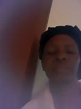 01Wetlips online show from June 5, 2026, 6:18 am