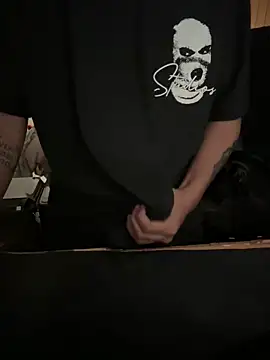 CubanHotMilk21 online show from March 13, 2026, 8:41 am