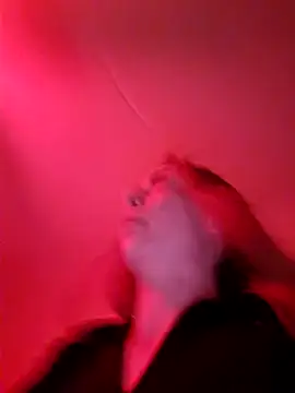 Snapshot of dewimp1 chatting on February 6, 2026, 8:05 pm dewimp1 online show from February 6, 2026, 8:05 pm