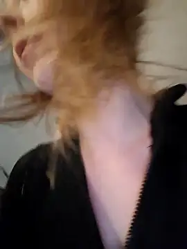 Snapshot of dewimp1 chatting on March 4, 2026, 5:42 pm dewimp1 online show from March 4, 2026, 5:42 pm