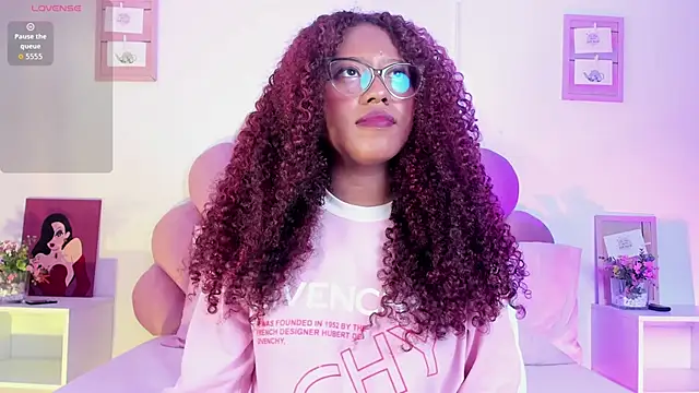 Ms zozi  online show from March 14, 2026, 1:17 pm