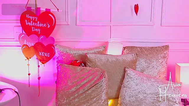 AriaHeavens online show from March 2, 2026, 7:10 pm