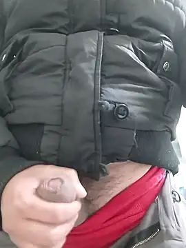 erikk666 online show from March 18, 2026, 5:10 am