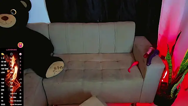 zaff kinny online show from February 19, 2026, 1:13 am