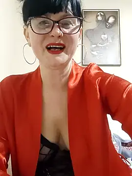 Snapshot of AliceSwan57 chatting on February 9, 2026, 5:22 pm AliceSwan57 online show from February 9, 2026, 5:22 pm