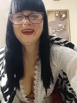 Snapshot of AliceSwan57 chatting on February 8, 2026, 5:21 pm AliceSwan57 online show from February 8, 2026, 5:21 pm