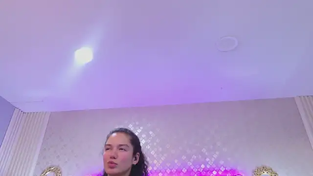 RoxanaAngel online show from March 1, 2026, 2:44 am