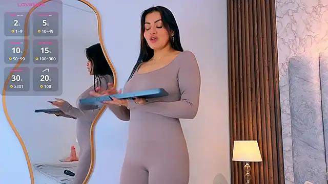 Snapshot of naomy_smithxx chatting on March 20, 2026, 11:11 am naomy smithxx online show from March 20, 2026, 11:11 am