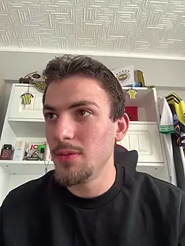 cengizbora online show from February 4, 2026, 2:01 pm