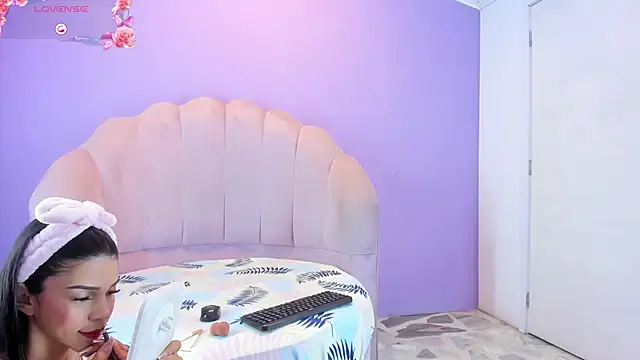 tifanibrown online show from March 9, 2026, 1:25 pm