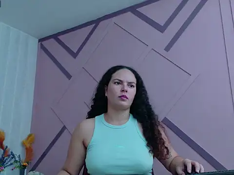 ZamanthaJhones online show from March 3, 2026, 7:54 pm