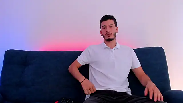 Snapshot of josh__val chatting on March 11, 2026, 9:53 pm josh val online show from March 11, 2026, 9:53 pm