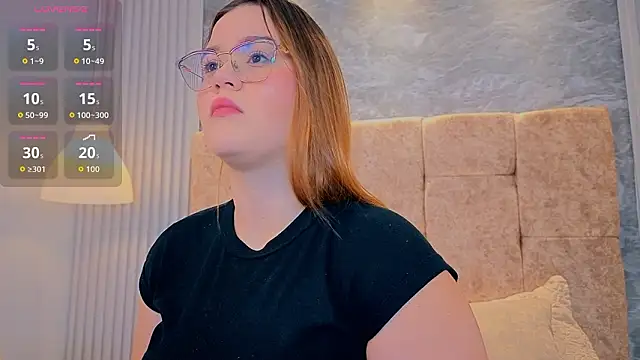 zoe hugeboobs online show from March 8, 2026, 12:08 pm