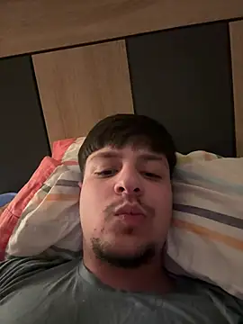 ivaaaaaanncillo online show from April 20, 2026, 10:44 pm