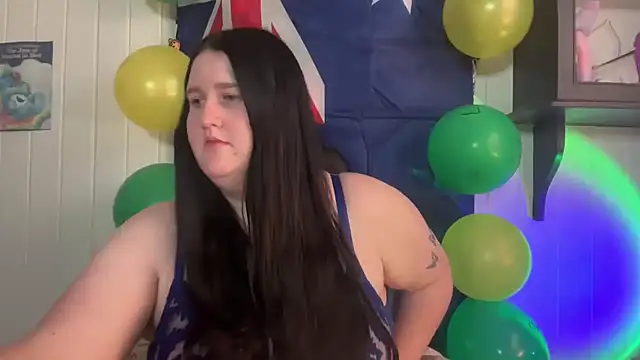 xopeachybaby online show from July 3, 2026, 12:39 am