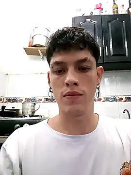 Snapshot of blackninja66 chatting on April 7, 2026, 6:43 pm blackninja66 online show from April 7, 2026, 6:43 pm