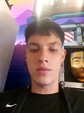 Snapshot of blackninja66 chatting on April 1, 2026, 4:14 am blackninja66 online show from April 1, 2026, 4:14 am