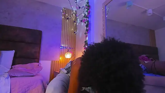 Snapshot of Afrodita_Greenn chatting on June 12, 2026, 4:43 am Afrodita Greenn online show from June 12, 2026, 4:43 am