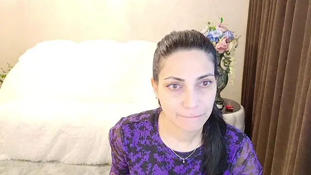 Snapshot of LovelyBeatrice chatting on February 16, 2026, 6:12 am LovelyBeatrice online show from February 16, 2026, 6:12 am