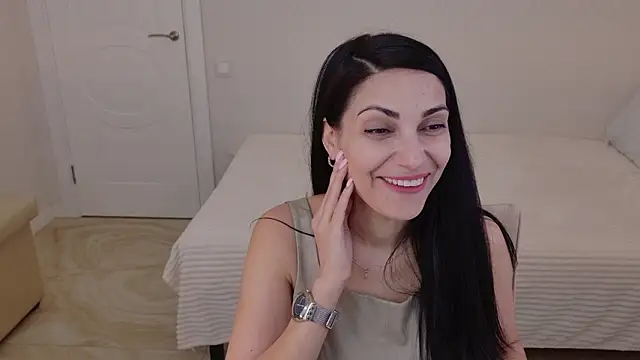 Snapshot of LovelyBeatrice chatting on March 12, 2026, 11:03 am LovelyBeatrice online show from March 12, 2026, 11:03 am