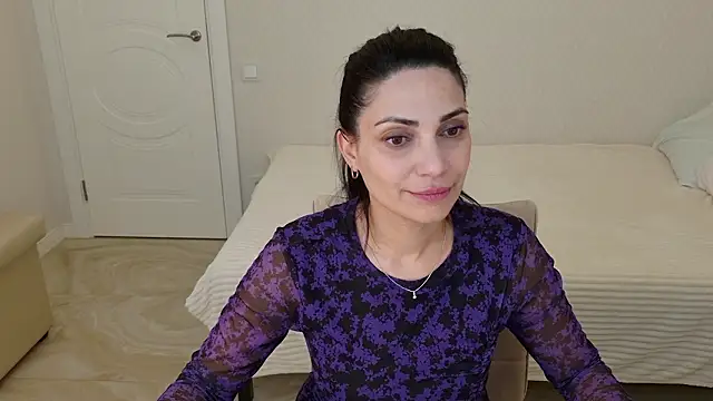 Snapshot of LovelyBeatrice chatting on March 6, 2026, 11:05 am LovelyBeatrice online show from March 6, 2026, 11:05 am